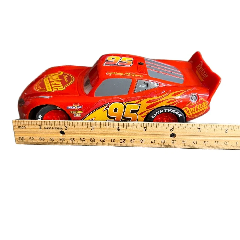 Disney Pixar‎ Cars Lightning McQueen 95 Rust-eze Red Race Car Thinkway Toys 8in